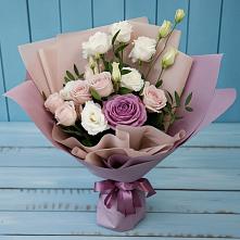 Букет цветов из:  Розы и Лизиантусы в Усть-Кан