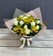 Букет цветов из:  Орхидеи и Розы в Усть-Кан