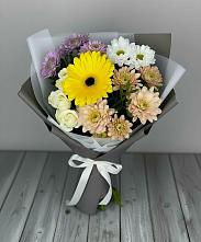 Букет цветов из:  Розы, Герберы и Хризантемы в Усть-Кан