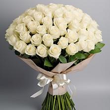 Букет 101 беля роза Белоснежка в Усть-Кан