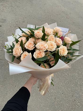Букет Кремовые розы Латте в Усть-Кан