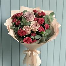 Букет цветов из:  Гвоздики и Розы в Усть-Кан