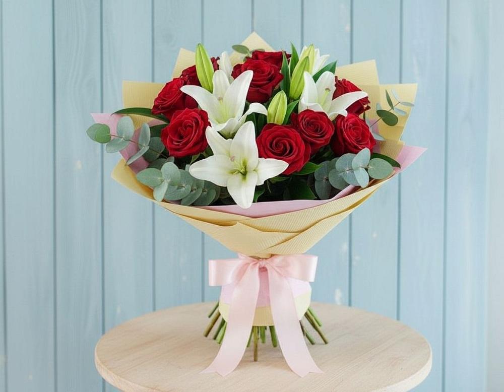 Букет цветов из: Лилии и Розы в Усть-Кан